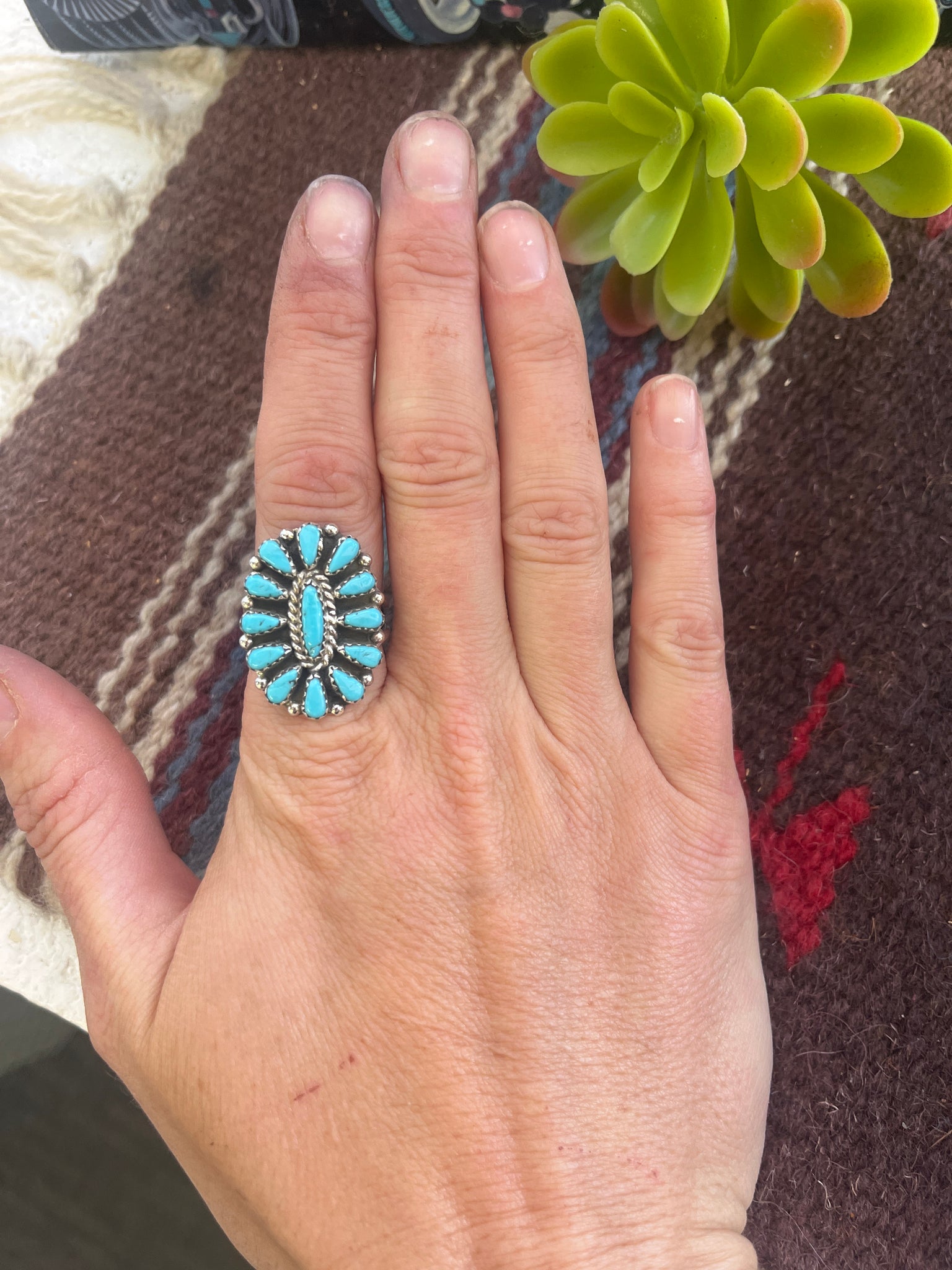 Medium Classic Cluster Ring