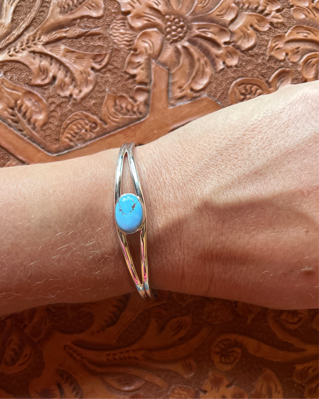 Golden Hills Simple Cuff