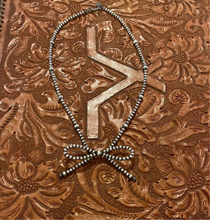 Bowtie Oxibeads 16”