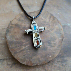 Iule Cross Pendant